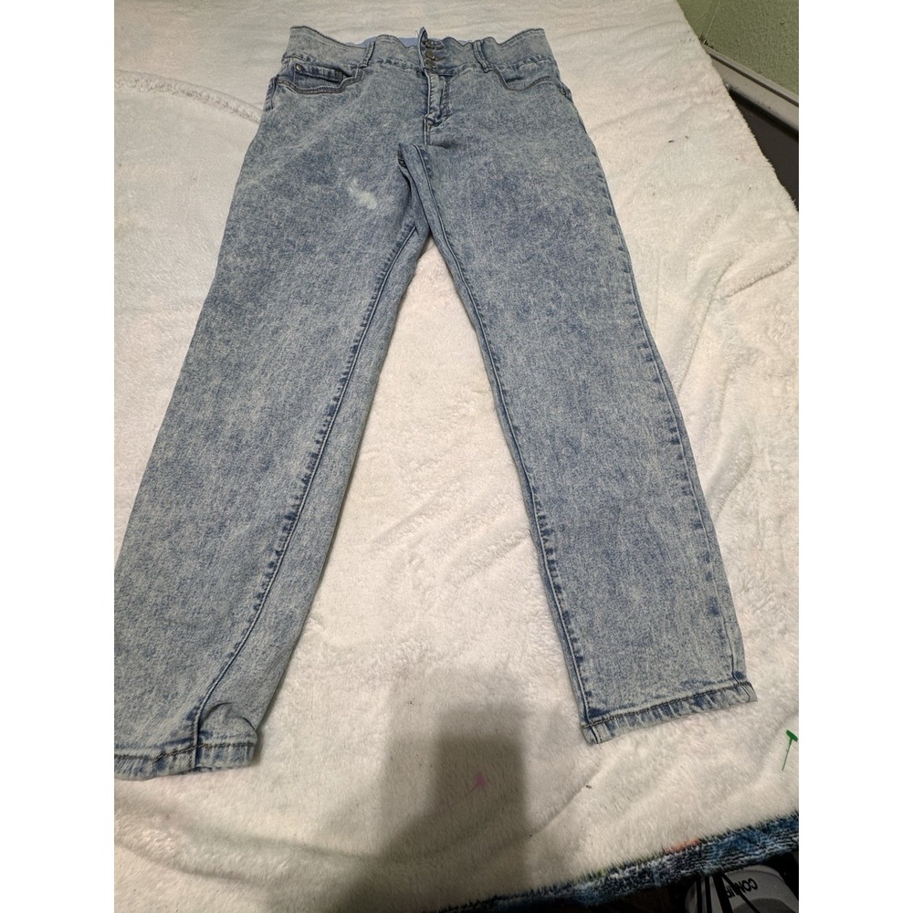 Almost Famous Womens Skinny Jeans Size 13 Light Blue Denim Raw Hem Highrise Rise